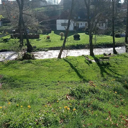 Slapska Prehrada Radic Villa Selčan
